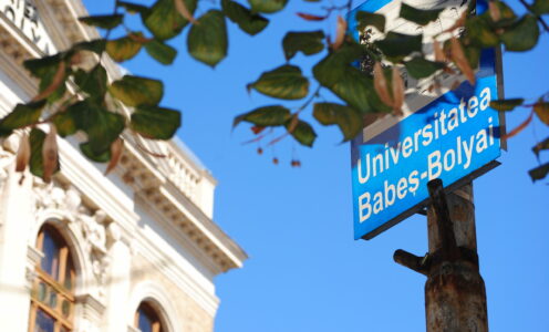 UBB își menține poziția de lider național conform celor mai recente clasamente US News și QS