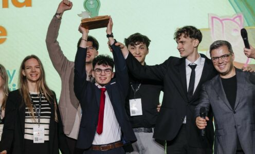 Studenții UBB câștigă marele premiu la Demo Day în cadrul Innovation Labs 2025