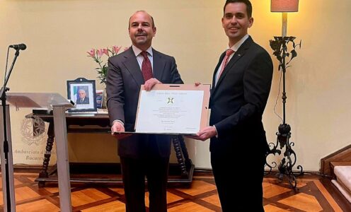 Olasz állami kitüntetést vehetett át dr. Szász Levente, a BBTE rektorhelyettese