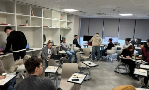 BMW TechWorks România inaugurează Science Café, hub-ul de co-creare și dezvoltare de proiecte inovatoare pentru studenți și tineri pasionați de tehnologie